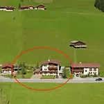 Apartman Glockenstuhl, Haus Tux