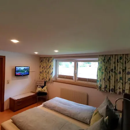 Glockenstuhl, Haus Lejlighed